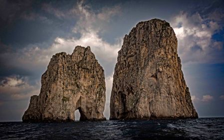 _E7A7498 Faraglioni Rocks Capri web ready